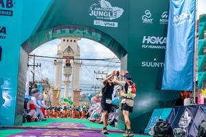 BIB: 
                            <button type="button" onclick="openModal(24869232)" class="btn btn-primary btn-sm float-right btn-popup" data-toggle="modal" data-target=".modal-high-quality">
                        <i class="fas fa-shopping-cart"></i> Add to Cart
                    </button>
                                            <button type="button" onclick="isThisMe(24869232, true)" class="btn btn-success btn-sm float-right btn-popup btn-isme hidden" data-toggle="tooltip" data-placement="bottom" title="นี่คือรูปของคุณใช่ไหม คลิกที่นี่เพื่อเอาเข้าอัลบั้ม">
                        <i class="fas fa-plus"></i> Add to album
                    </button>
                    <button type="button" onclick="isThisMe(24869232, false)" class="btn btn-warning btn-sm float-right btn-popup btn-isnotme hidden">
                        <i class="fas fa-ban"></i> Remove from album
                    </button>